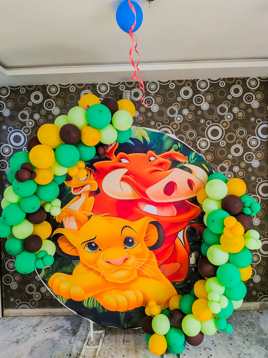 Lion King Simba Theme Birthday Decoration with balloons.