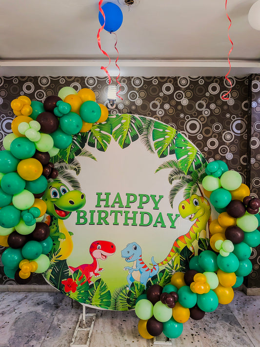 Dinosaur Theme Birthday Decoration with balloons.