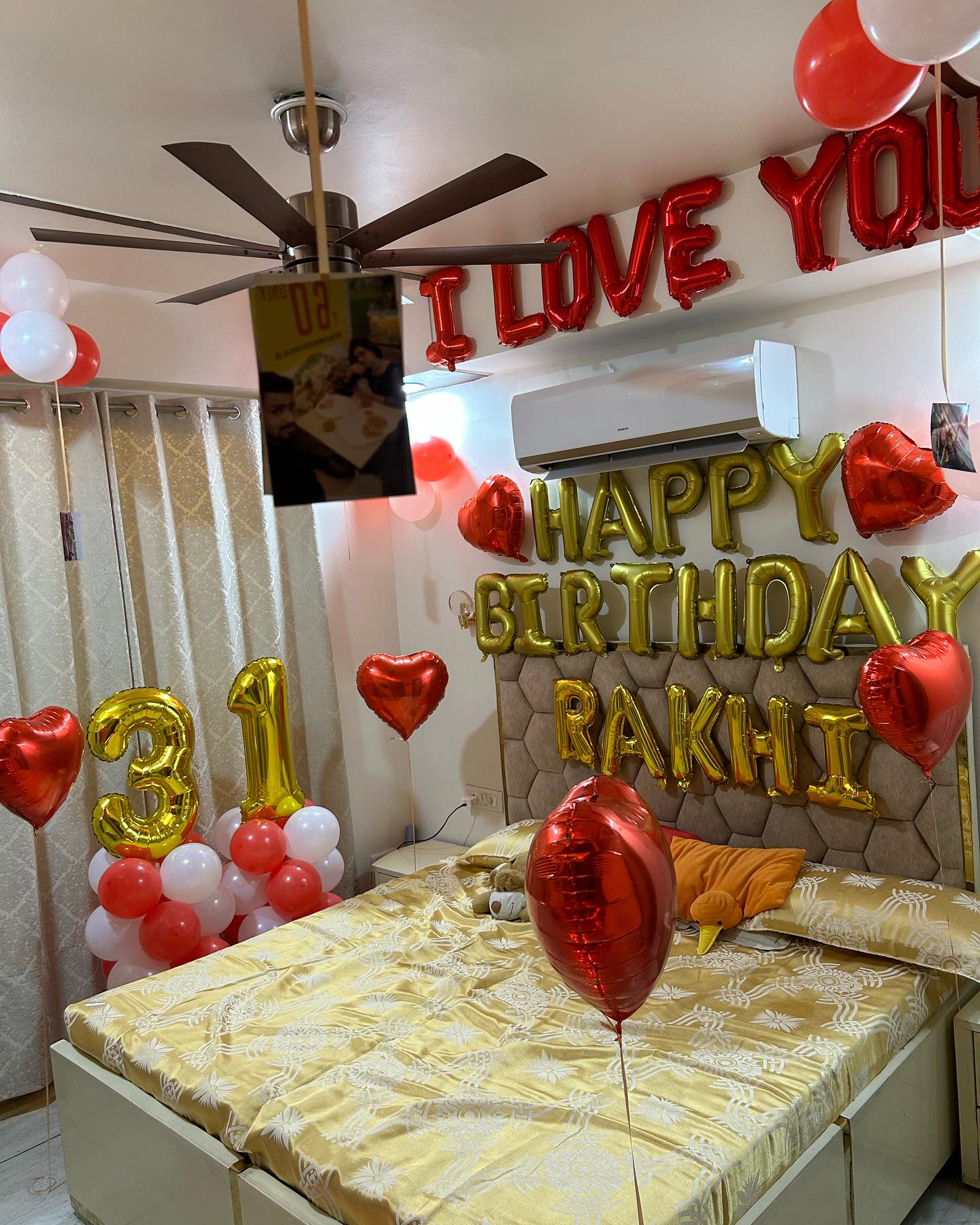 Romantic Birthday Decoration Surprise for Wife/Girlfriend in Bedroom with red balloons