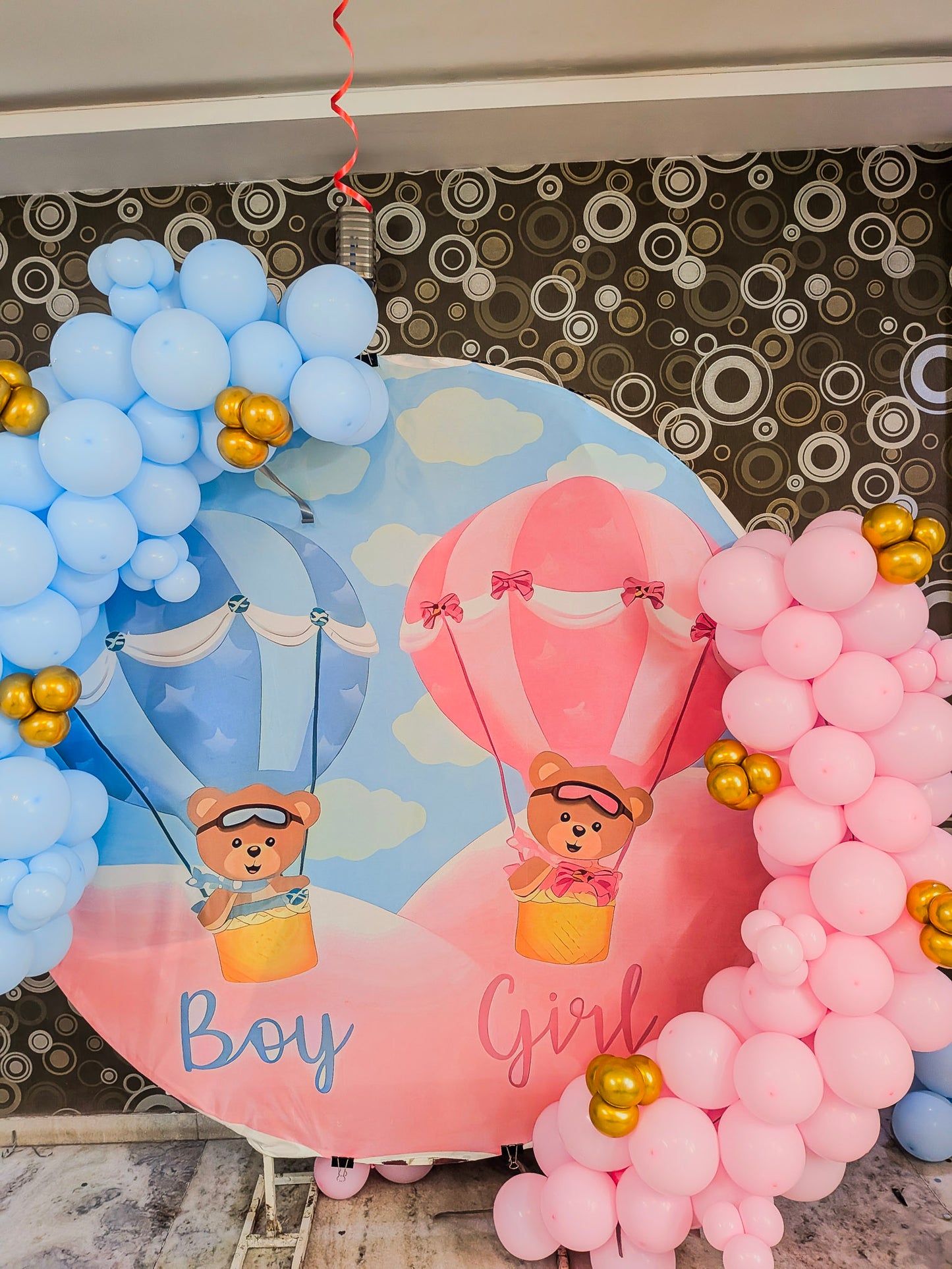 Baby Shower Hot Air Balloon Theme Ring Decoration with Pastel Balloons
