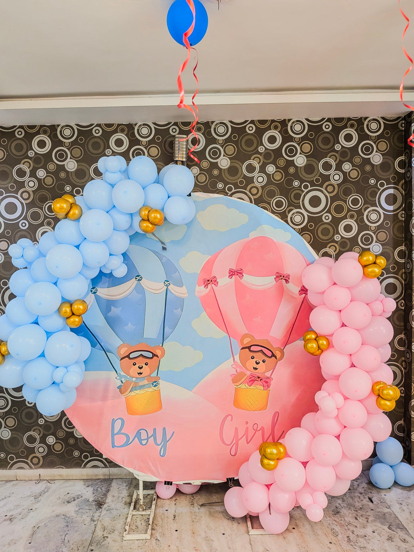 Baby Shower Hot Air Balloon Theme Ring Decoration with Pastel Balloons