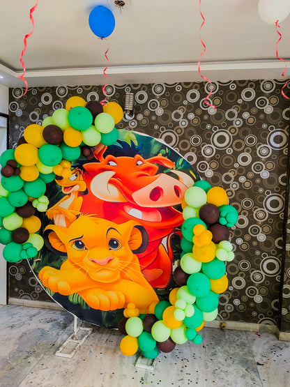 Lion King Simba Theme  Birthday Ring Decoration with balloons.