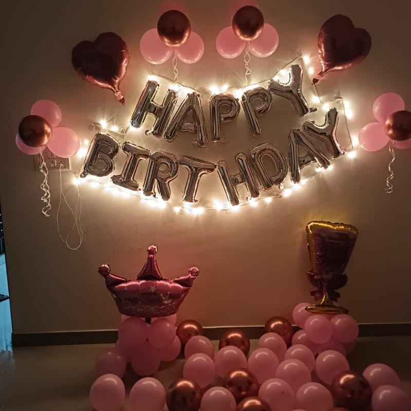 Stylish Birthday Decor with Balloons for her