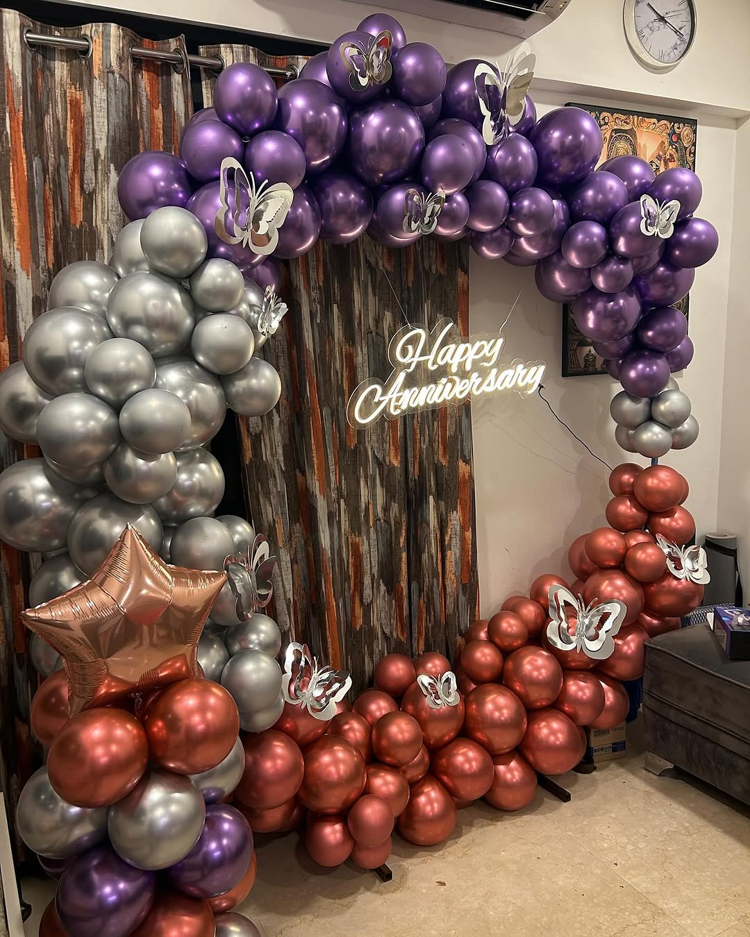 Anniversary Balloons Ring Decoration with Chrome Balloons for home and banquet