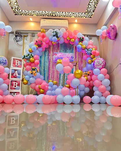 Baby Shower Ring Decoration with Balloons at home