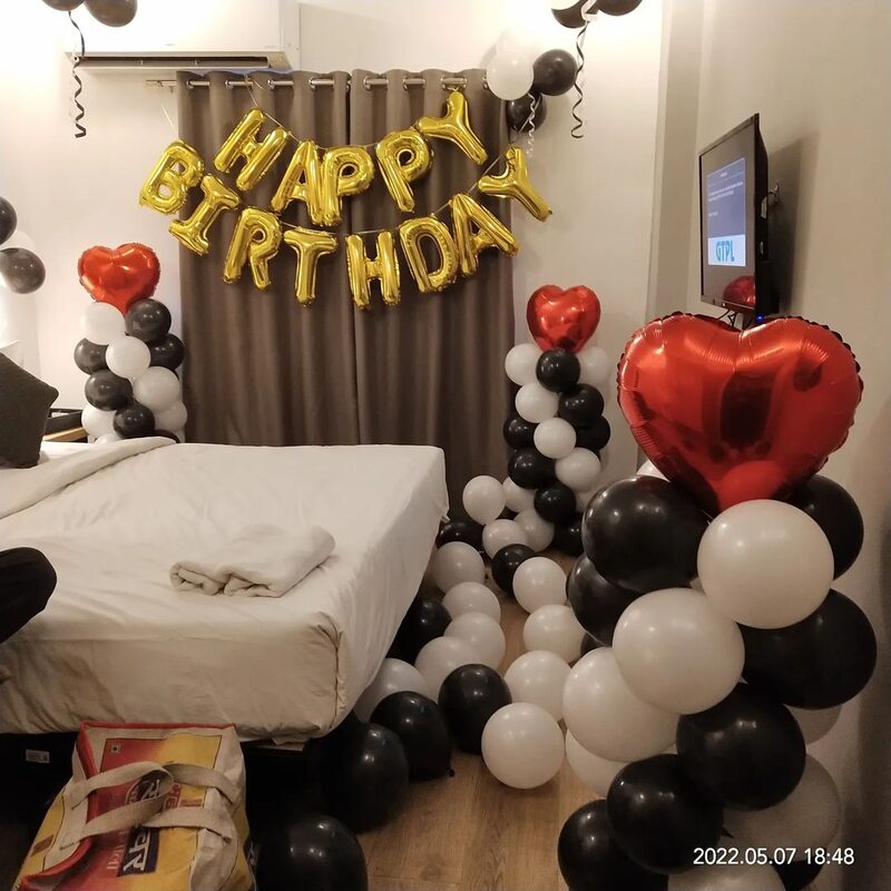 Hotel Room - OYO room Birthday Balloon Decoration