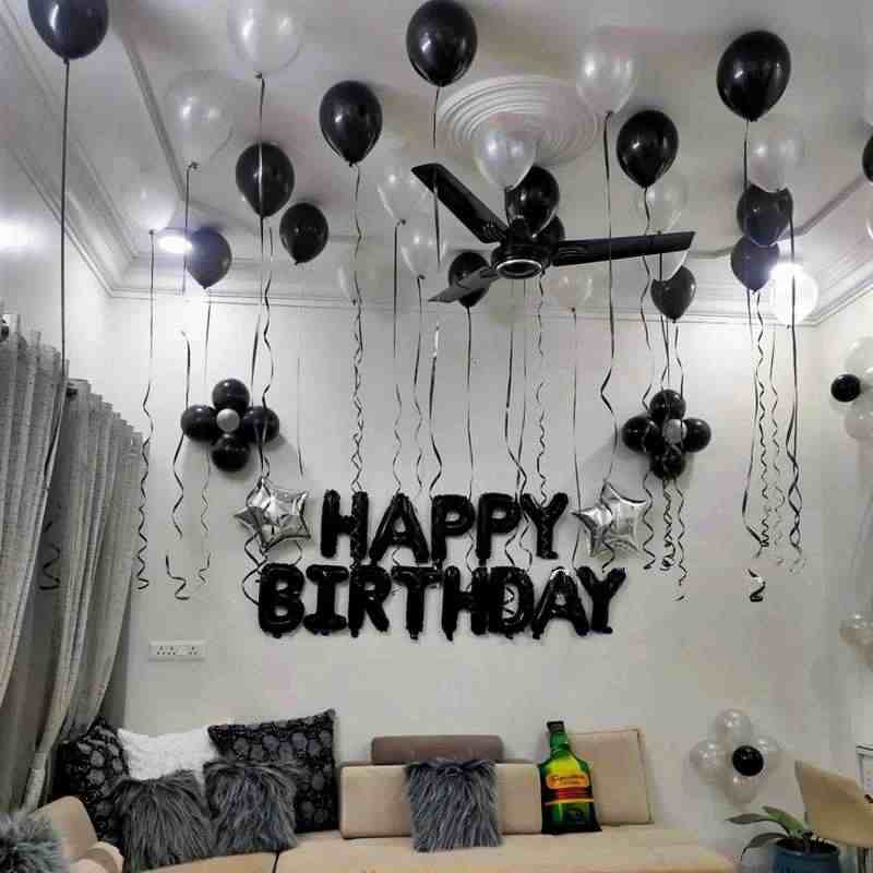 Simple Birthday Balloon Decoration with Mettalic Shiny Balloons